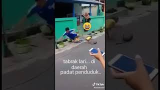 Download lagu #korban tabrak lari 🤣🤣#amadiketu #meme mp3 Download lagu #korban tabrak lari 🤣🤣#amadiketu #meme mp3