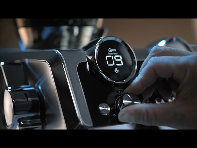 ديلونجي EC9665.M جهاز La Specialista Maestro لتحضي...