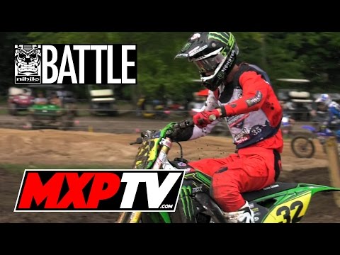 BATTLE: Schoolboy 2 - Moto 1 | Loretta Lynn's 2016