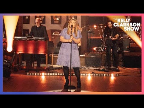 Kelly Clarkson Covers 'Someone Else Is Steppin' In' By Z Z  Hill l Kellyoke