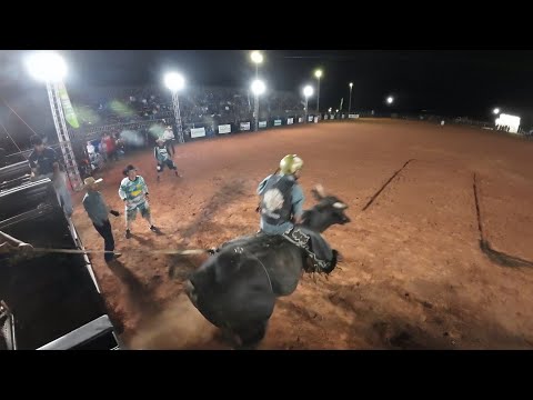 Sexta Feira de Rodeio da Exposhow de Torixoréu de 2025 Parte l