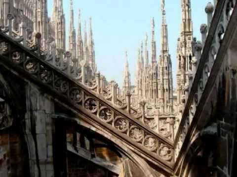 INESSA GALANTE visits Duomo Milano "Santa Maria Nascente" - 2 aria's La Forza del Destino (Info)