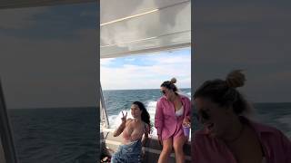 Selena singing Calm Down with her friends #shorts #youtubeshorts #trending #viral