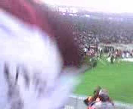 recibimientoo ..  LANUS-GIMNASIA LP