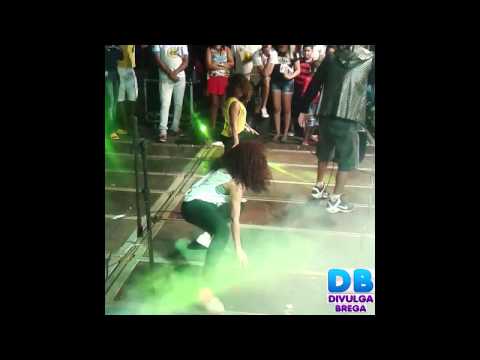 MC DERK E DJ LANNOY AO VIVO NA ABERTURA DE INVERNO NO MORRO 2014