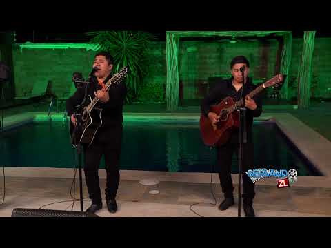 Los Carreones - La Emboscada De Las Tacomas (En Vivo 2023)