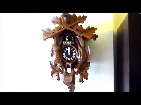 50 years old Cuckoo Clock "Rombach und Haas" Restored - Reloj Cucú Restaurado