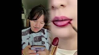 Download lagu When You Look At Your Clients Phone mp3 Download lagu When You Look At Your Clients Phone mp3