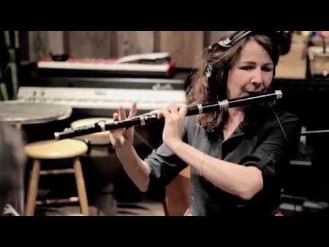 Nuala Kennedy Band - Two Jigs and a Reel