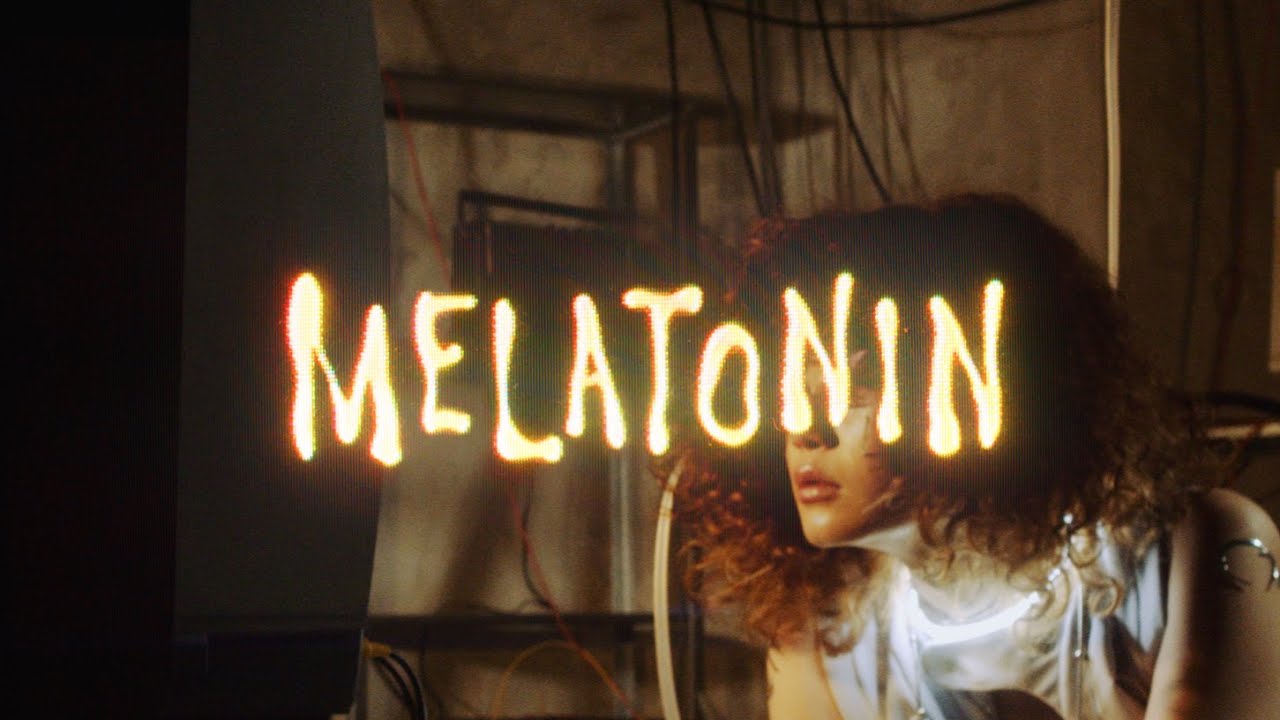 ปล่อยงานอาร์ทสุดเจ๋ง ผ่าน MV “นอนไม่หลับ” News