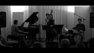 Julia Sanjurjo Grupo en Casa Victoria Ocampo