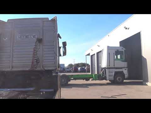 Renault AE 440 Magnum (MANUAL GEARBOX  / BOITE MANUELLE) ID: 17107