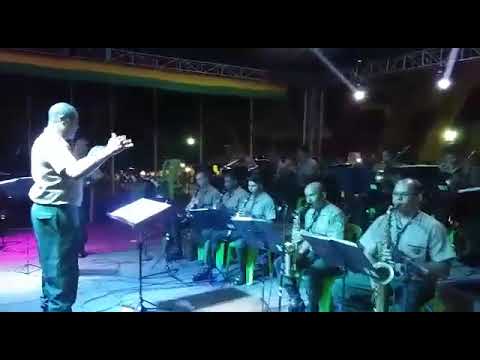 Banda 4° bis apresentação  na bolivia