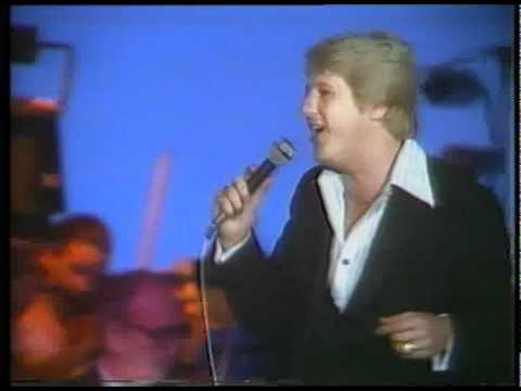 Joe Longthorne (Morning Of My Life).mpg