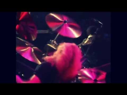 Matthias jabs Vs Slash