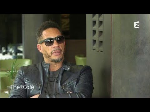 Mathilde Seigner vue par Joey Starr et Hervé Vilard - Thé ou Café - 30/09/2017