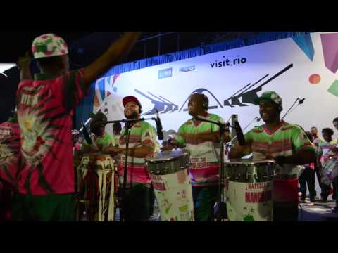 Mangueira 2017: gravação da bateria para o CD do Grupo Especial