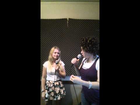 Eve Soto & Harriet Palmer Voice Lesson - Vocal Warm-Up - Get Lucky / Daft Punk