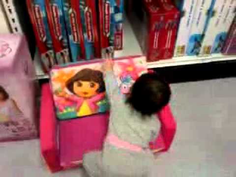 Hey! It's Dora...!!!