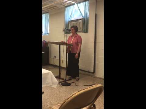 Kathy Bloom at the Mother Daughter Banquet at Turnpike Baptist Church001