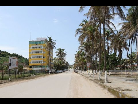 Festival comemorativo no Sumbe