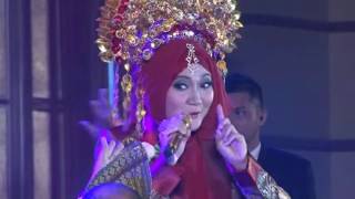 Download lagu Sulis & Mustafa AB - Dindin Badindin mp3
