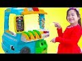 Jannie With Fun Food Truck Toy