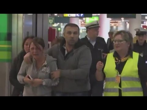 Difficult search for Germanwings plane crash victims