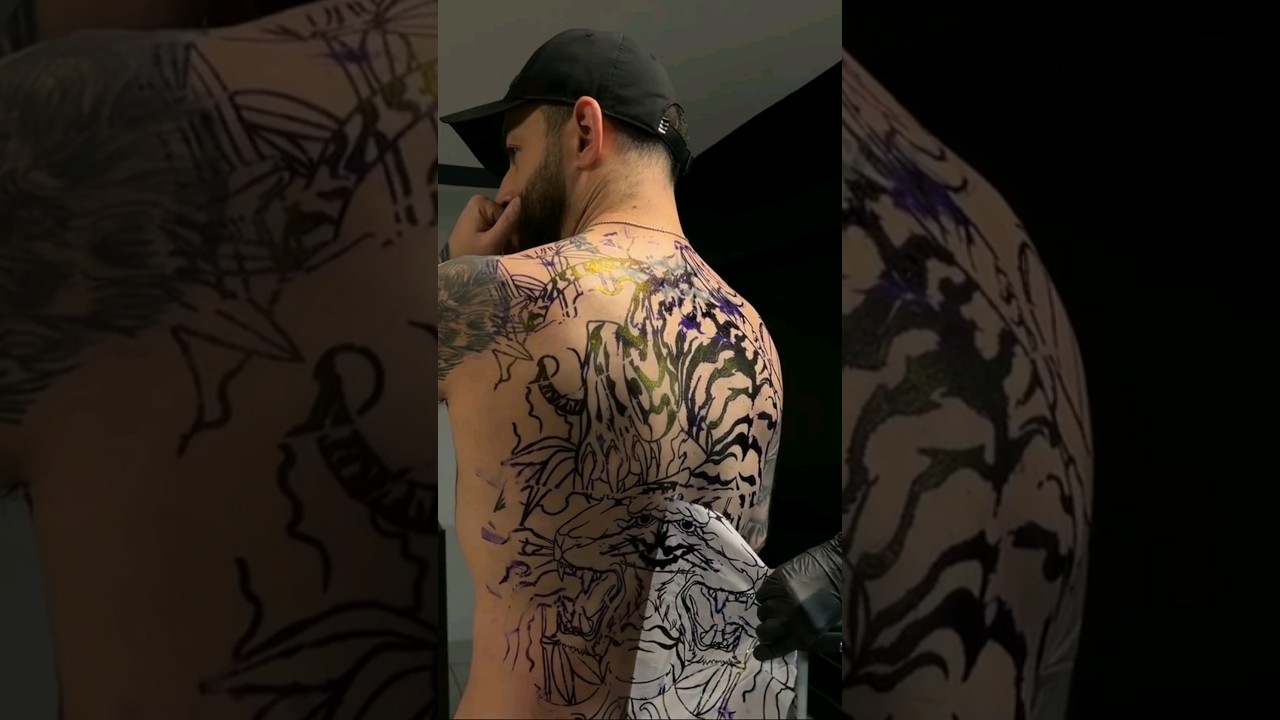 back Tiger tattoo 👀💸 #tattoos #shorts subscribe now 🔥