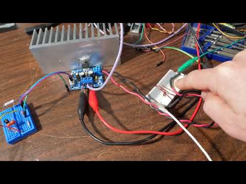 Audio amplifier gain measurement and input signal levels