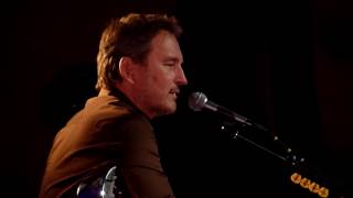 Tomas Ledin påar &amp; framför &quot;Balladen om djävulen och ängeln&quot; (live @ Västerås Konserthus 18.02.2010)