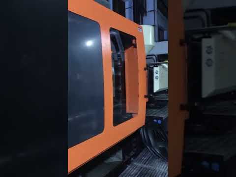 Neelgiri plastic molding machine, standard