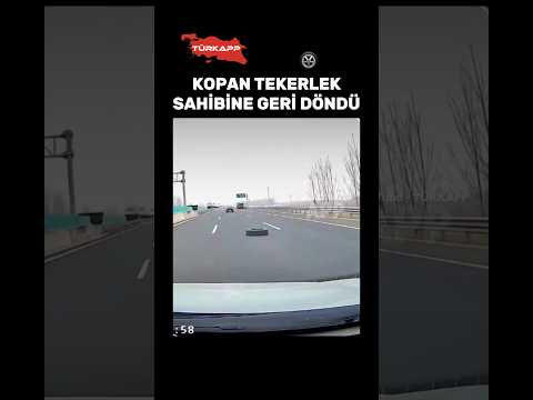 Kamyondan kopan tekerlek, başka bir aracın çarpmasıyla sahibine geri döndü...🛞 📍Çin #viral #video