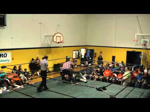 Maynard Skynard vs. Perry Von Vicious with Matthew Theall at ringside