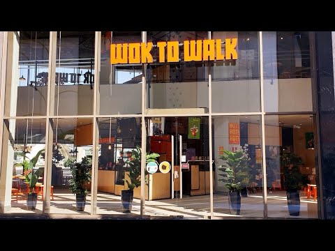 Wok para caminhar | Comida tradicional chinesa | Jeddah | Bem vindo saudita