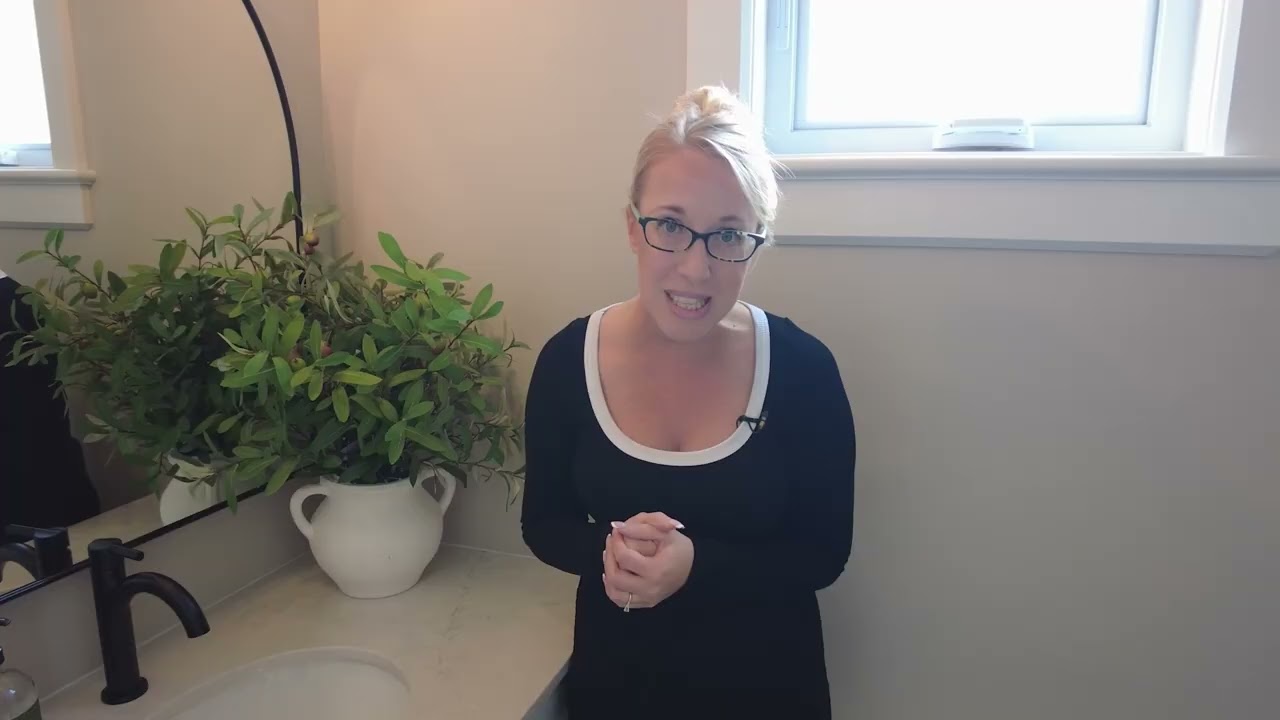 Welcome Home With Jacqui - Stylizing Your Powder Room