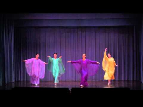 Eurythmy Performance  - Fugue in e minor by Johann Sebastian Bach