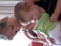 Broer En Zus Knuffelen Hoofd Draaien Om Goed Te Zien