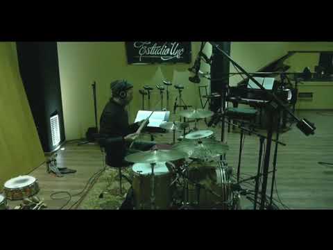 MAKE UP YOU MIND - Nacho Lezcano- My Choices