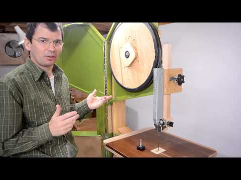 My bandsaw is shaking & possible causes