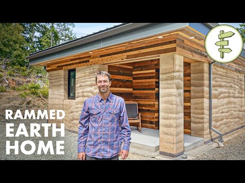 BUILDING with RAMMED EARTH - An Impressive & Super Durable Natural Material!