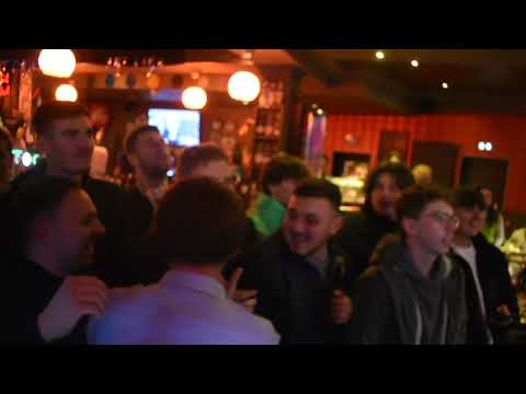 Douai : Une ambiance de dingue au pub Saint-Georges suite à la victoire des Bleus