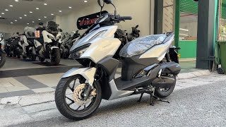 Download lagu Honda Vario 160 (2025) - Silver mp3 Download lagu Honda Vario 160 (2025) - Silver mp3