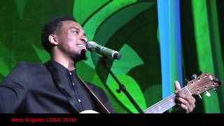 Jonathan McReynolds Performing &quot;No Gray&quot; at West Angeles COGIC 2016