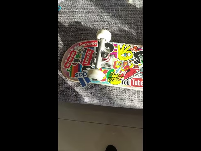 Vídeo relacionado con 100 Pegatinas Stickers de Vinilo para Skateboard Maletas de Viaje Bicicleta Monopatín Casco Moto Decorativas Impermeables