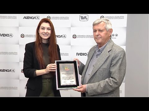 É Notícia - Professor universitário Sérgio Colle recebe moção de aplauso - 18/08/21