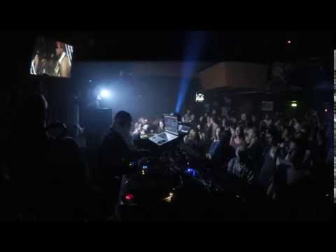 Lakim @ Roots Soulection Showcase, Chicago Social Club, Amsterdam (09-08-2014)