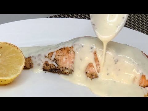 Perfekter Lachs in einer cremigen Zitronensauce. Salmon in creamy sauce