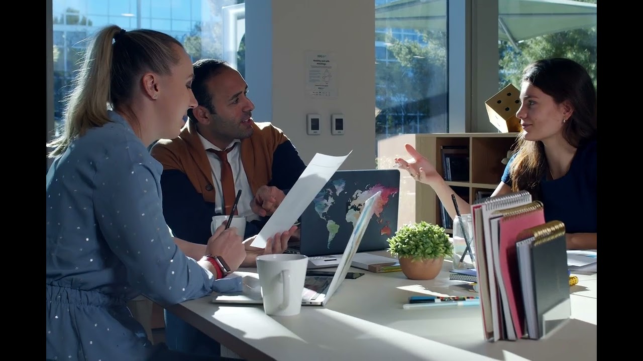 منتريز - مولد المحتوى بالذكاء الاصطناعي