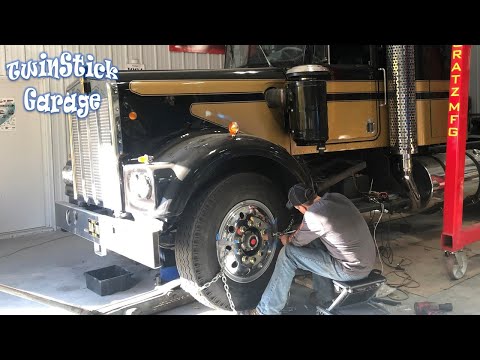 Smokey & The Bandit Tribute Truck Ep.55 Split Ring King